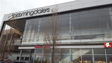 bloomingdale's outlet garden city ny.